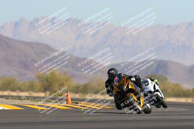 media/Nov-06-2022-SoCal Trackdays (Sun) [[208d2ccc26]]/Turn 14 (930am)/